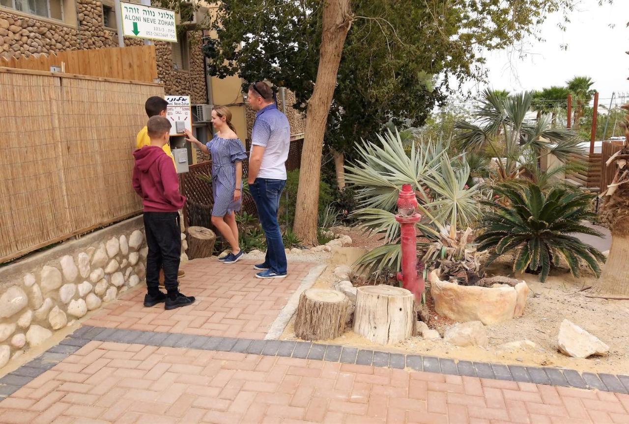 Aloni - Guest House Dead Sea Neve Zohar Exterior photo
