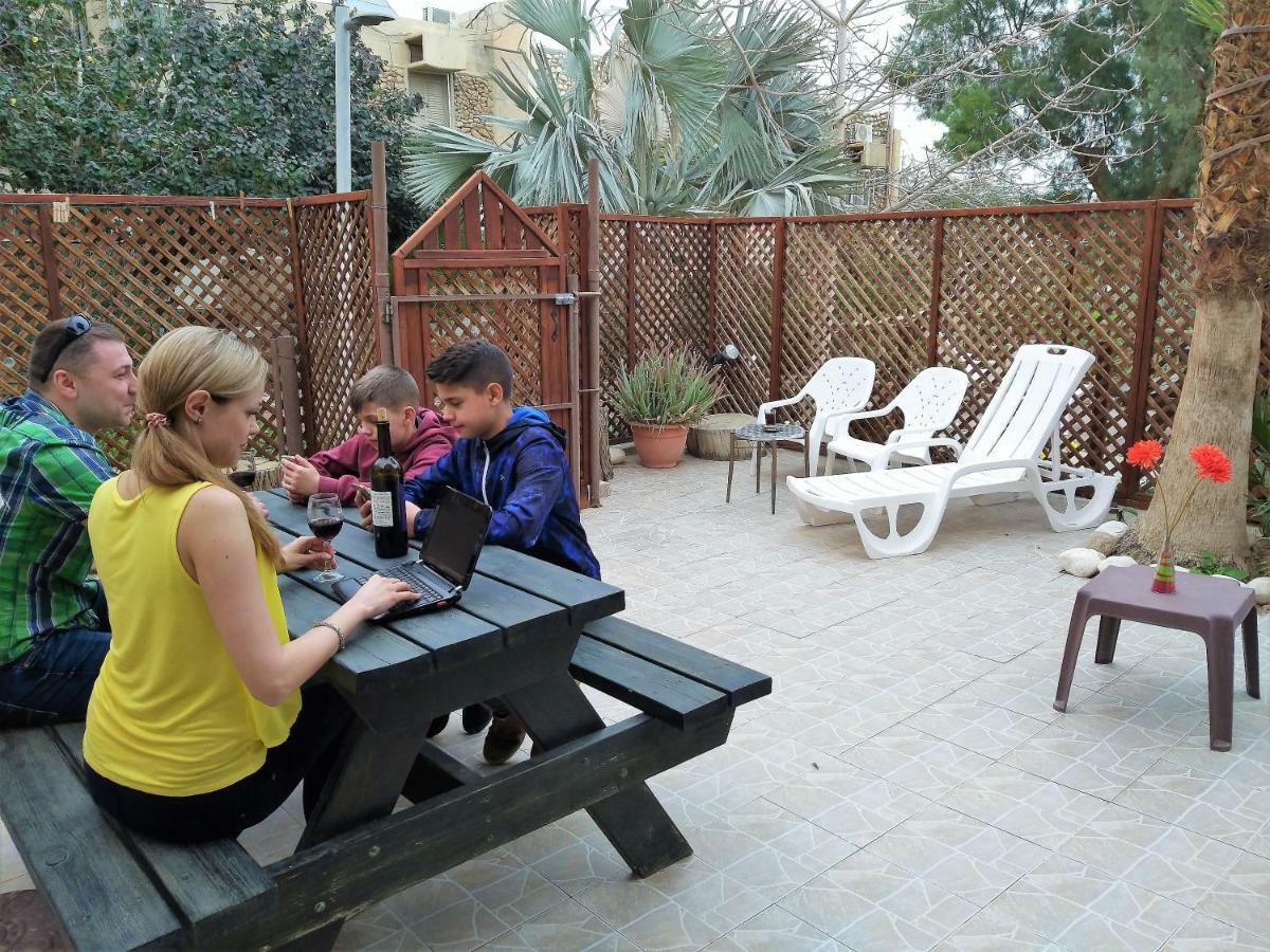 Aloni - Guest House Dead Sea Neve Zohar Exterior photo