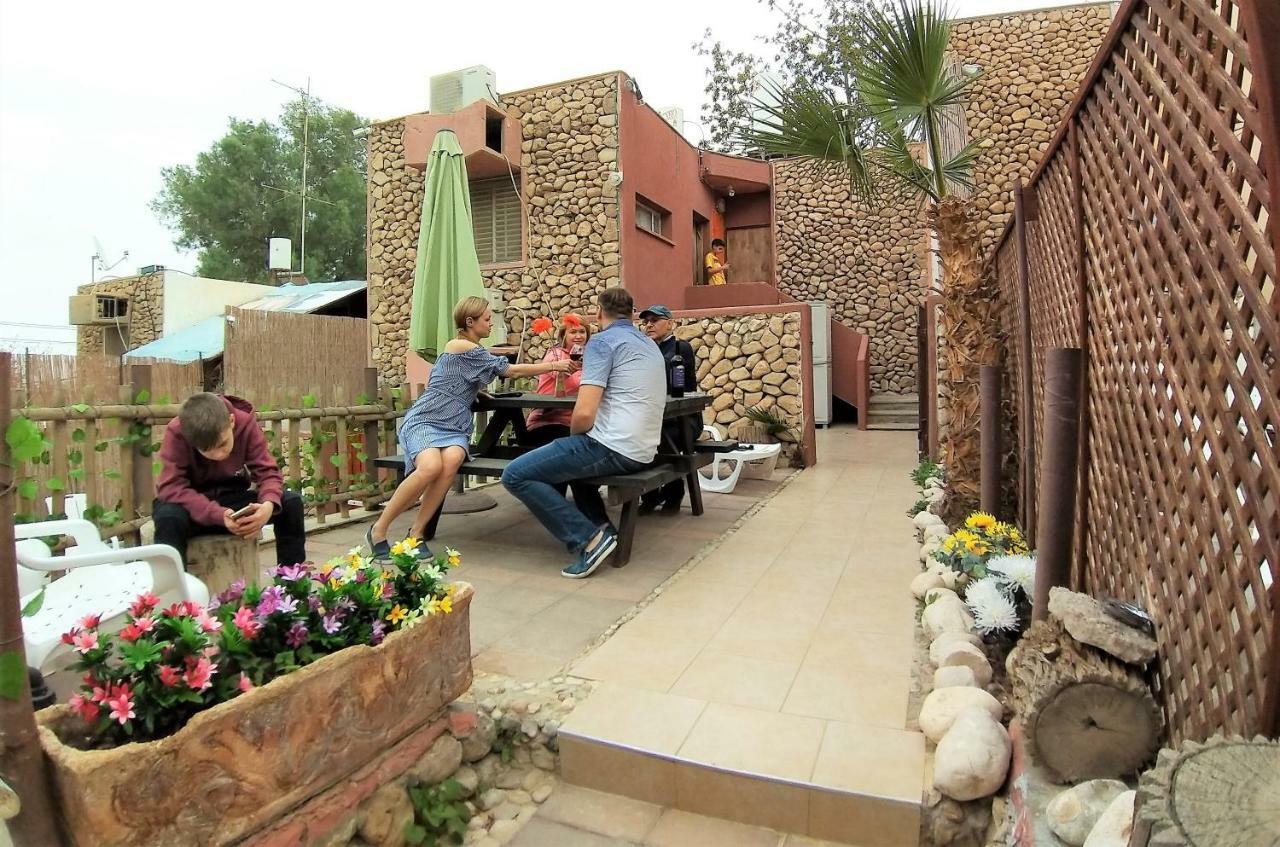 Aloni - Guest House Dead Sea Neve Zohar Exterior photo