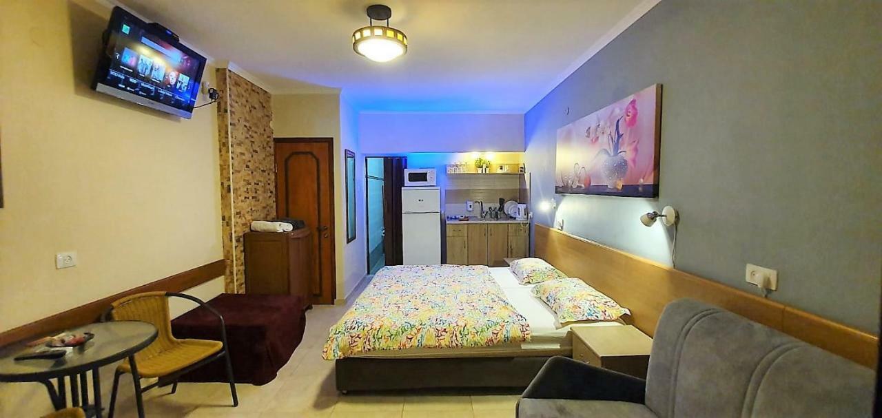 Aloni - Guest House Dead Sea Neve Zohar Exterior photo